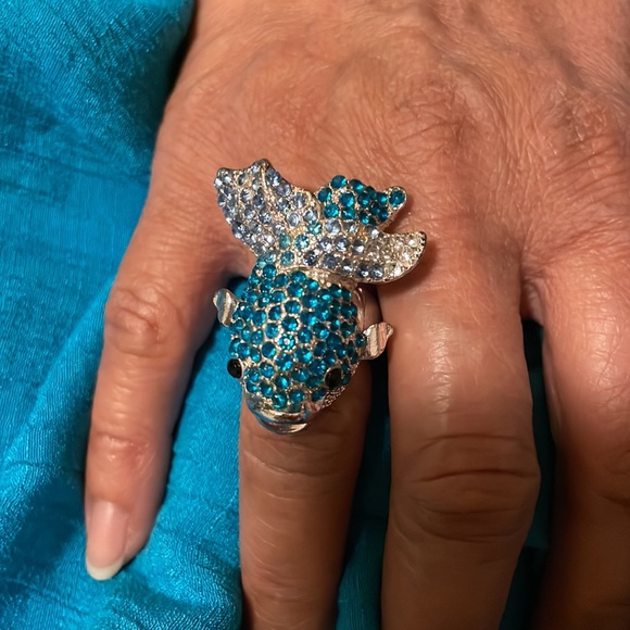 Silver and Gold Fish Rings - Picture 8 of 13